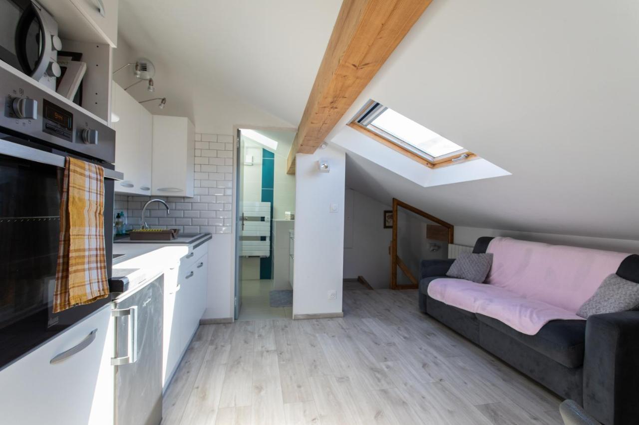 Le Coq Charmant Petit Studio En Centre Ville D'Embrun Esterno foto